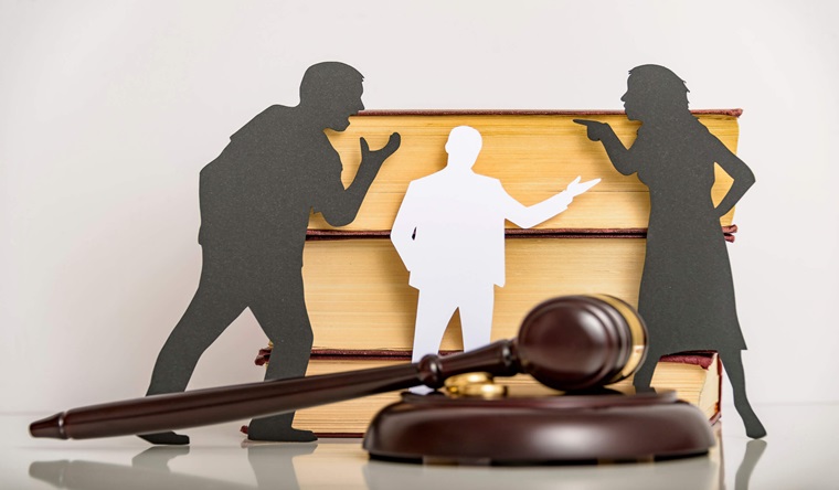 How Divorce Mediation Helps Couples Avoid Court&nbsp;Battles