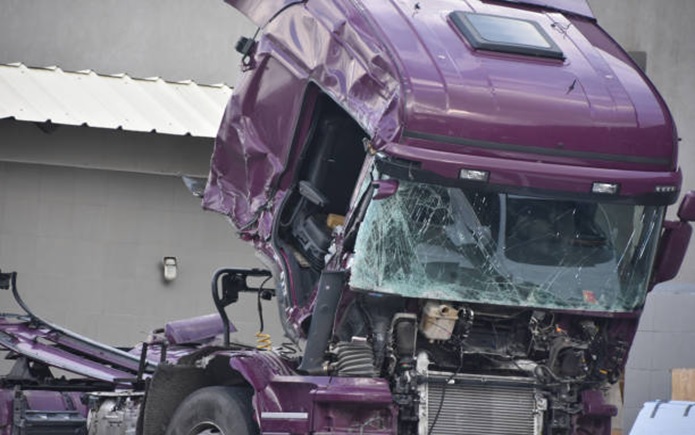 Jackknife vs. Trailer Accidents: Understanding the&nbsp;Difference